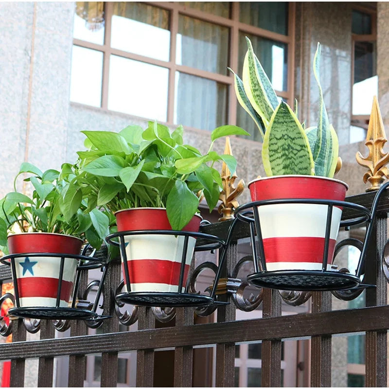 European Style Balcony Iron Flower Stand Outdoor Hanging Potted Plant Flower Pot Rack Window Hanging Suspension Rack Basket