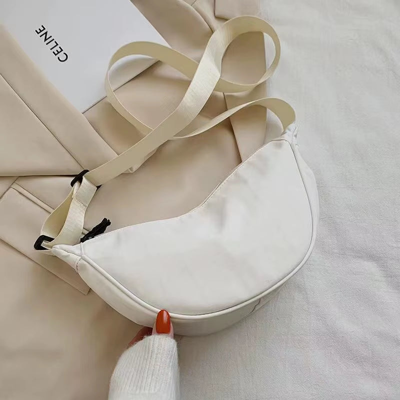 Fashion small handbag for women in leather PU