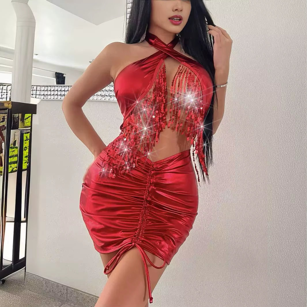 New European and American Red Tassel Sexy Halter Hip-Emphasizing Dress - stylishhomedecor2024.com