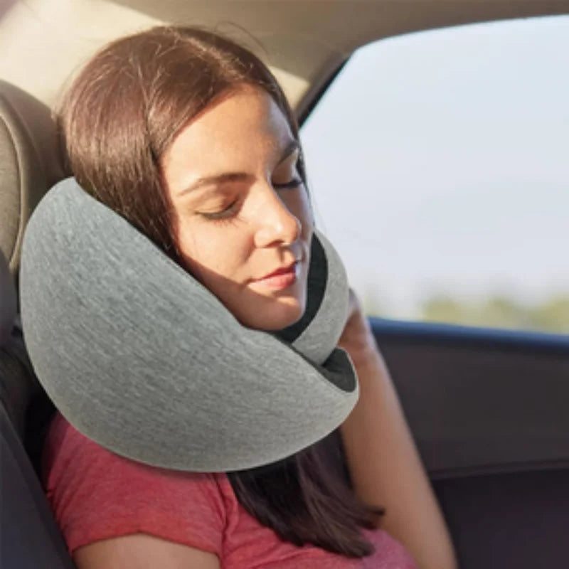 Travel neck cushion for road trips and air travel